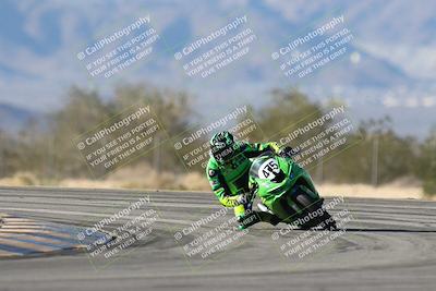 media/Dec-07-2025-CVMA (Sun) [[3e7d2de5dc]]/Race 12- Formula 40 MW and LW/